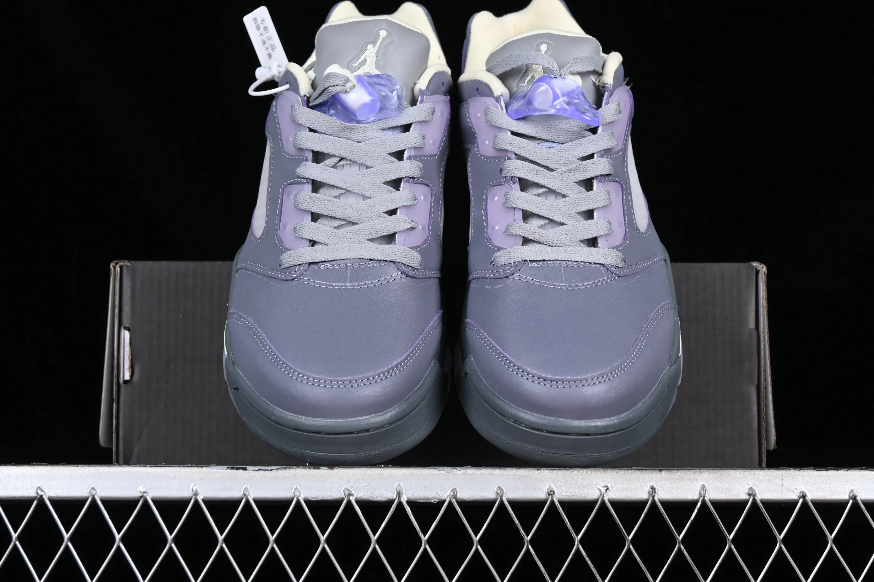 All categories Air Jordan Jordan series basketball shoes Air Jordan 5 G version Air Jordan 5 Low "Indigo Haze" AJ5 Joe 5 3M reflective indigo fog color low-top basketball shoes FJ4563-500